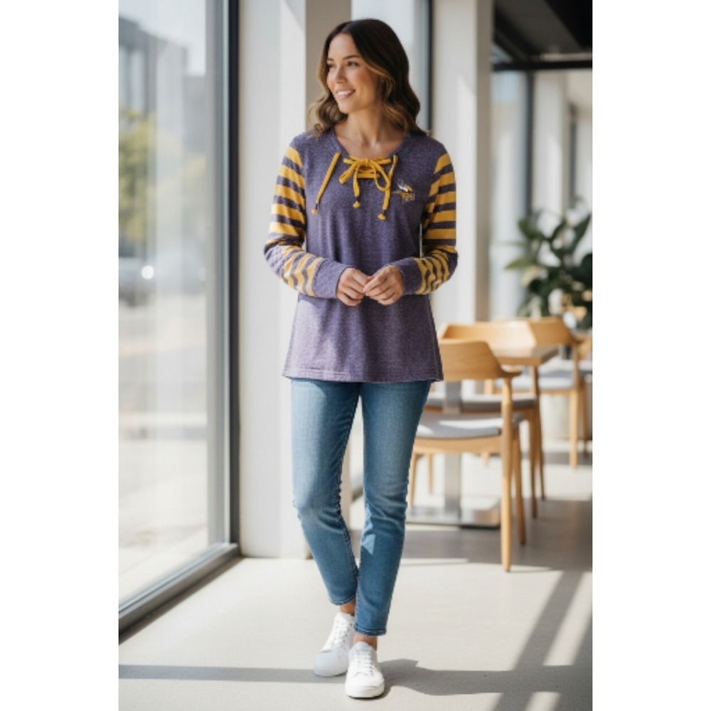 Vintage Antigua Minnesota Vikings NFL Long Sleeve Shirt Purple Women's Small